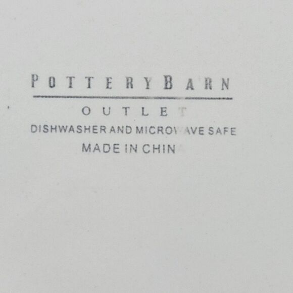 Pottery Barn Outlet White Beaded Scalloped 8" Salad Plates Set of 4 - Picture 6 of 9